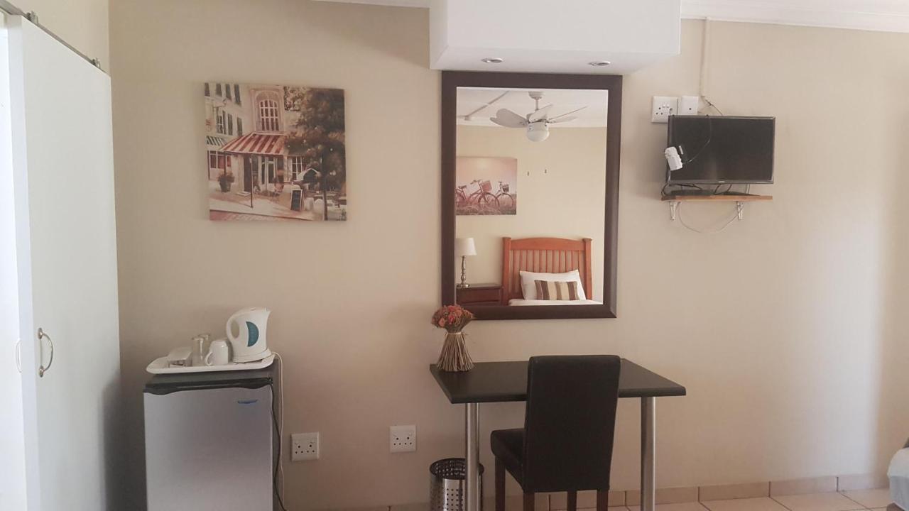 Sonyador Guesthouse Boksburg Bagian luar foto